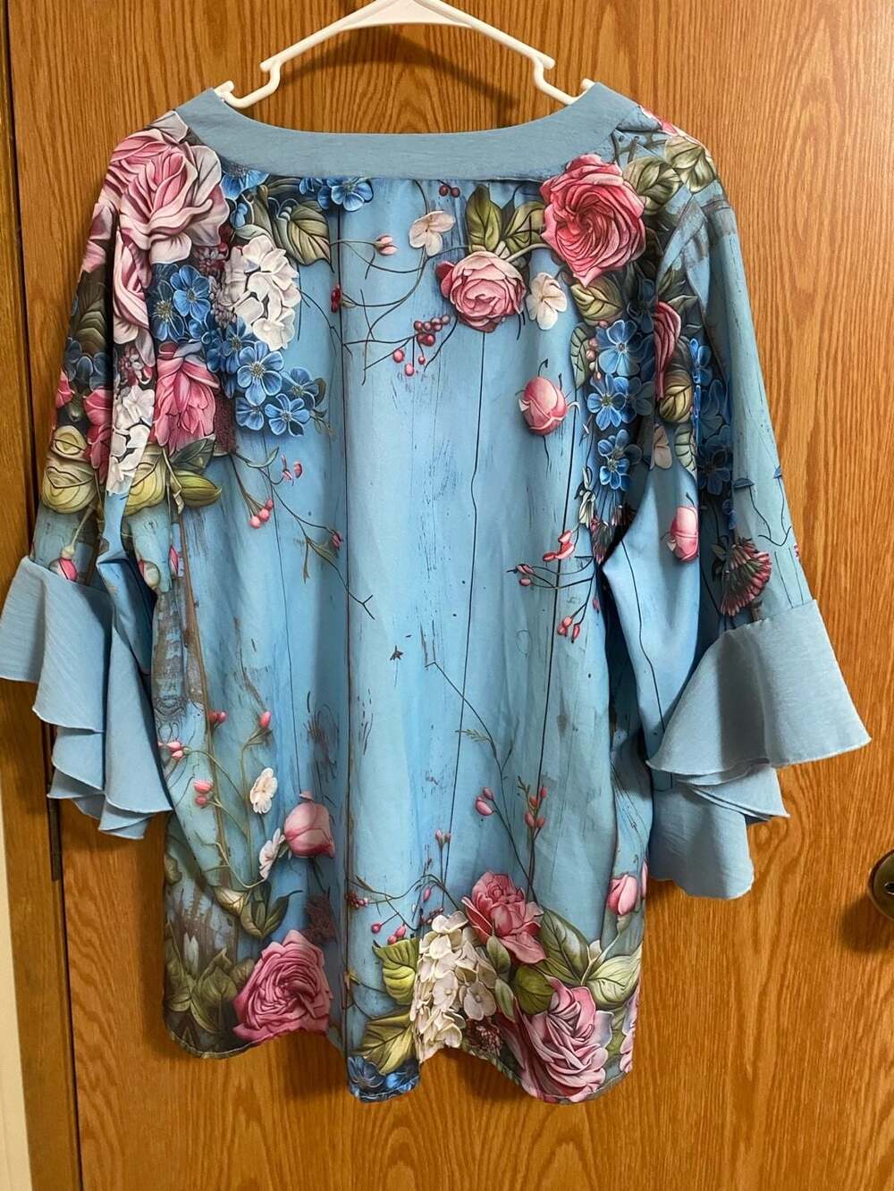 Women's V-Neck Ruffle Sleeve Floral Print Blue cottagecore Size XL - Picture 3 of 5